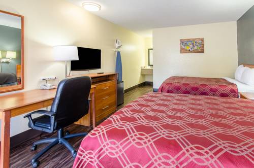 Imagen de la habitación del Hotel Econo Lodge Near Motor Speedway. Foto 12