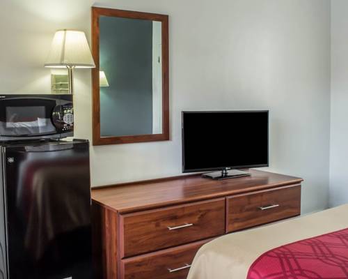 Imagen de la habitación del Hotel Econo Lodge Near The University Of Arizona. Foto 9