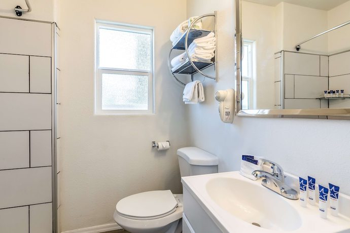 Imagen de la habitación del Hotel Econo Lodge, Needles. Foto 4