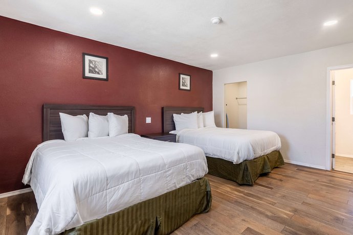 Imagen de la habitación del Hotel Econo Lodge, Needles. Foto 8