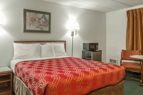Imagen de la habitación del Hotel Econo Lodge, Newport. Foto 8