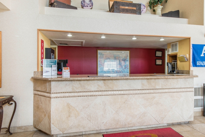 Imagen de los interiores del Hotel Econo Lodge North Academy. Foto 4