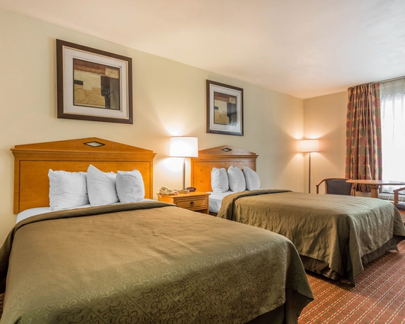Imagen de la habitación del Hotel Econo Lodge North, Aeropuerto Internacional de Charleston. Foto 4