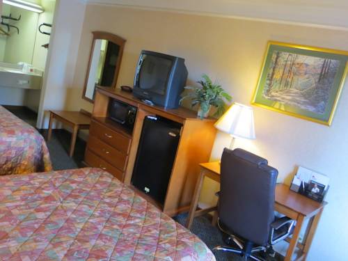 Imagen de la habitación del Hotel Econo Lodge North Knoxville. Foto 3