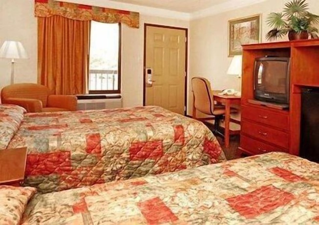 Imagen de la habitación del Hotel Econo Lodge North, Knoxville. Foto 16