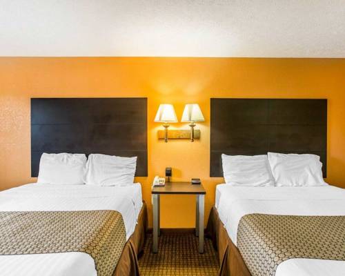 Imagen de la habitación del Hotel Econo Lodge North, Nashville - TN. Foto 3