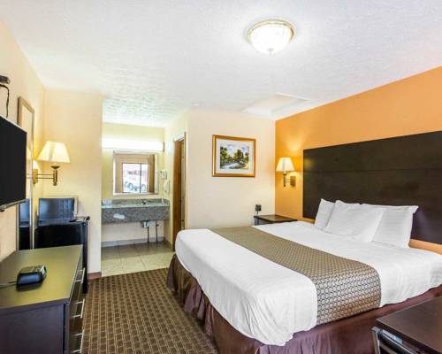 Imagen de la habitación del Hotel Econo Lodge North, Nashville - TN. Foto 5