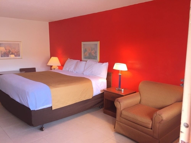 Imagen de la habitación del Hotel Econo Lodge North, North Fort Myers. Foto 4