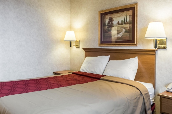 Imagen de la habitación del Hotel Econo Lodge North, Sioux Falls. Foto 8