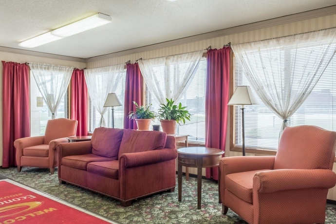 Imagen de los interiores del Hotel Econo Lodge North, Sioux Falls. Foto 15