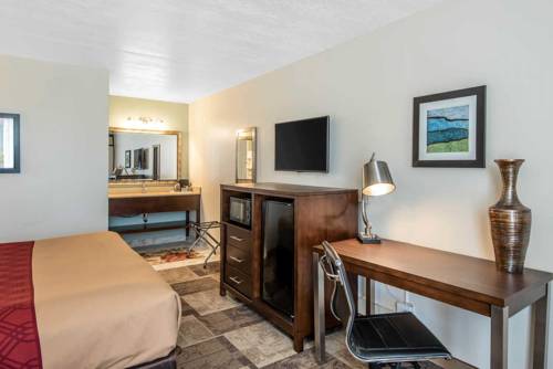 Imagen de la habitación del Hotel Econo Lodge Oak Grove. Foto 3