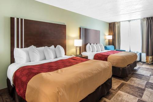 Imagen general del Hotel Econo Lodge Oak Grove. Foto 1