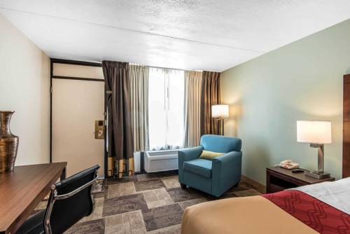 Imagen de la habitación del Hotel Econo Lodge Oak Grove. Foto 13