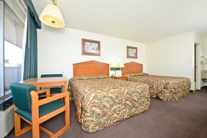 Imagen de la habitación del Hotel Econo Lodge, Oklahoma City. Foto 10