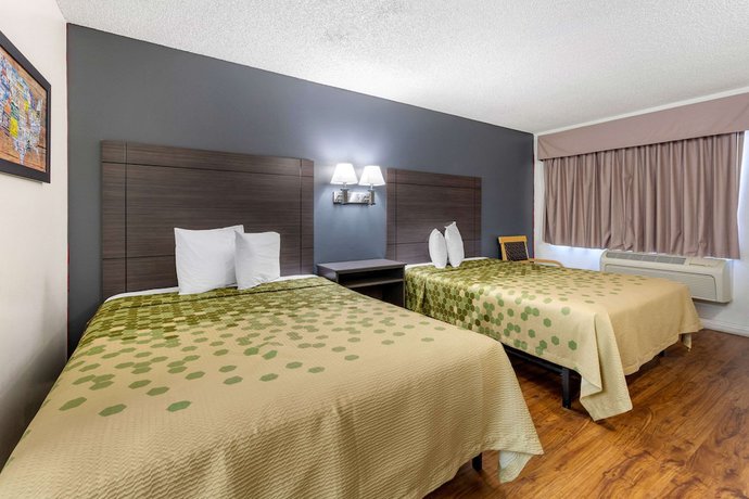 Imagen de la habitación del Hotel Econo Lodge On Historic Route 66. Foto 12