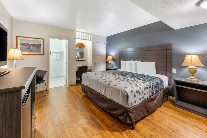 Imagen de la habitación del Hotel Econo Lodge On Historic Route 66. Foto 16