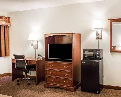 Imagen de la habitación del Hotel Econo Lodge On The Bay. Foto 7