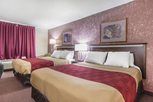 Imagen de la habitación del Hotel Econo Lodge Orillia. Foto 4