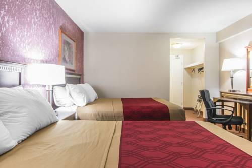 Imagen de la habitación del Hotel Econo Lodge Orillia. Foto 8
