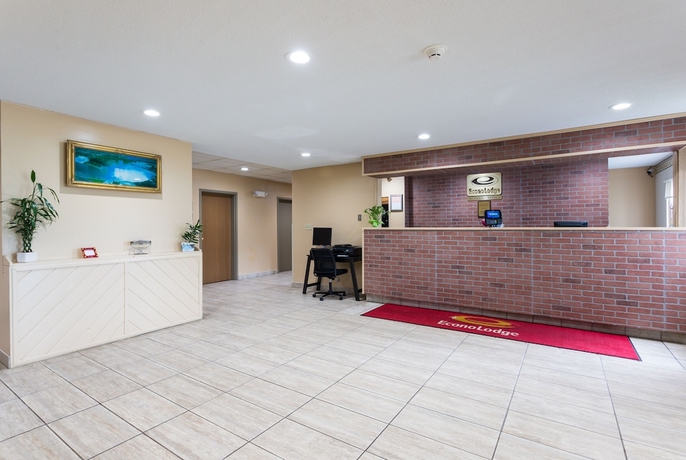 Imagen de los interiores del Hotel Econo Lodge, Painted Post. Foto 18