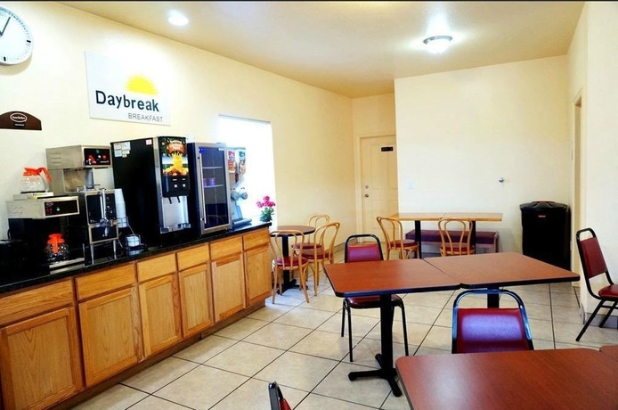 Imagen del bar/restaurante del Hotel Econo Lodge Panguitch Near Bryce Canyon. Foto 2
