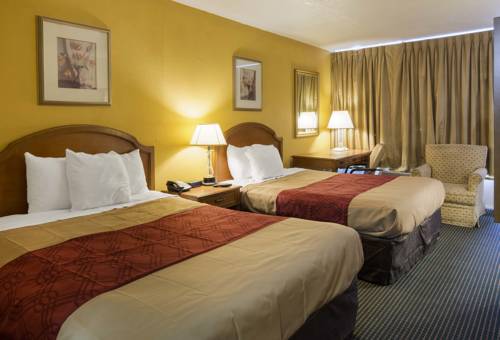Imagen de la habitación del Hotel Econo Lodge Petersburg. Foto 3