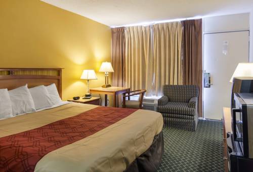 Imagen general del Hotel Econo Lodge Petersburg. Foto 1
