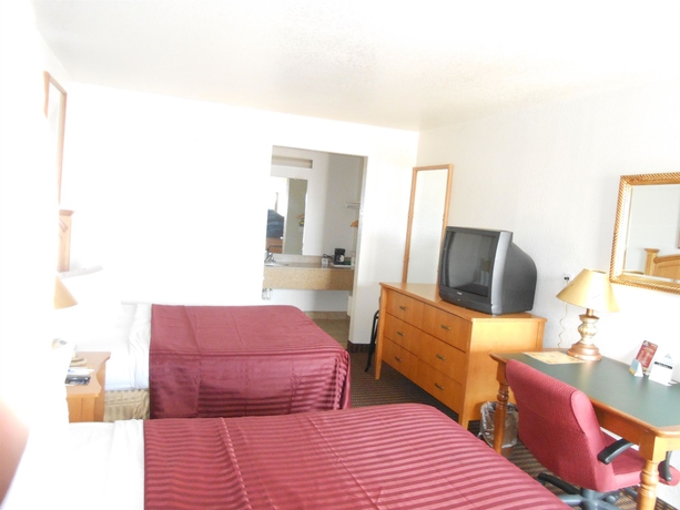 Imagen de la habitación del Hotel Econo Lodge, Phoenix. Foto 5