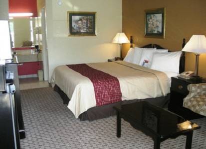 Imagen de la habitación del Hotel Econo Lodge Pine Bluff. Foto 2