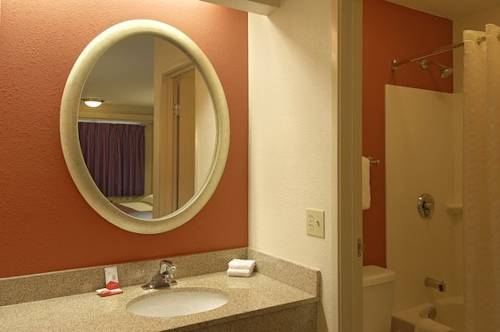 Imagen de la habitación del Hotel Econo Lodge Pine Bluff. Foto 7