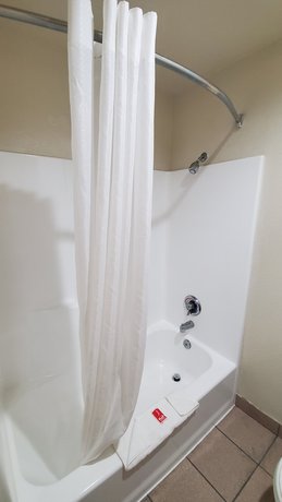 Imagen de la habitación del Hotel Econo Lodge Portland Airport. Foto 2
