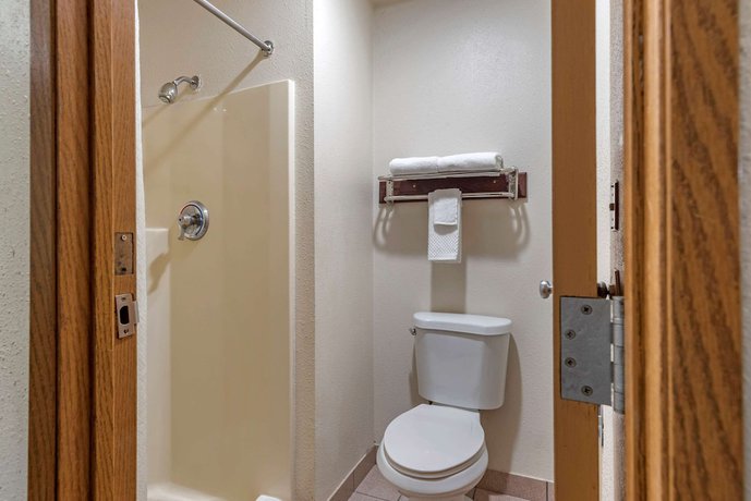 Imagen de la habitación del Hotel Econo Lodge Portland Airport. Foto 8