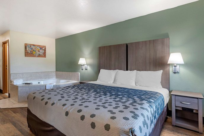 Imagen de la habitación del Hotel Econo Lodge Portland Airport. Foto 15