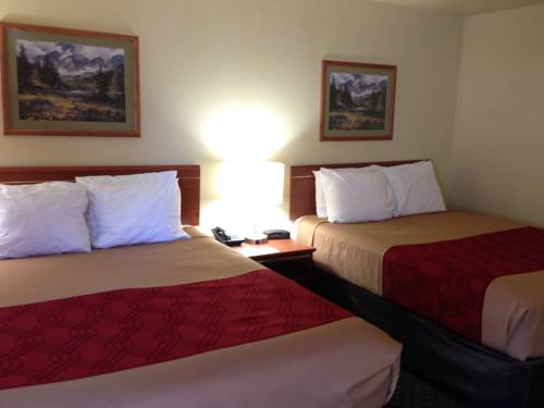 Imagen de la habitación del Hotel Econo Lodge Portland City Center. Foto 3