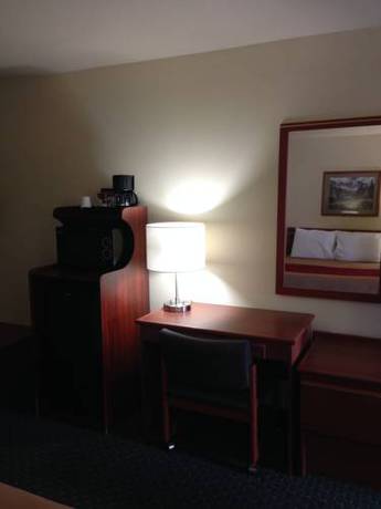 Imagen de la habitación del Hotel Econo Lodge Portland City Center. Foto 4