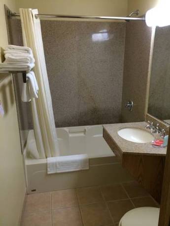 Imagen de la habitación del Hotel Econo Lodge Portland City Center. Foto 9