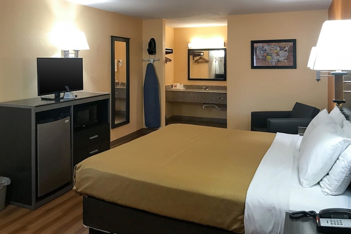 Imagen de la habitación del Hotel Econo Lodge Purcell. Foto 10