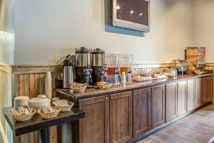 Imagen del bar/restaurante del Hotel Econo Lodge, RAWLINS. Foto 2