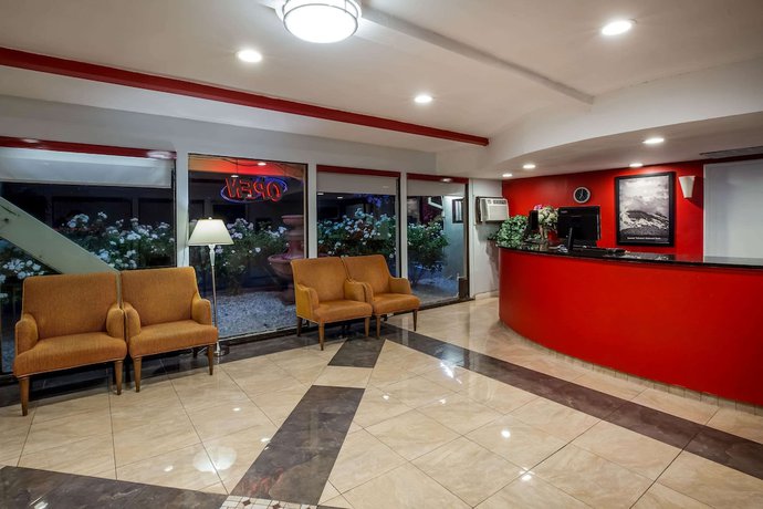 Imagen de los interiores del Hotel Econo Lodge, Red Bluff. Foto 11