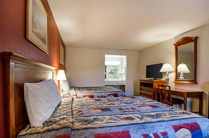 Imagen de la habitación del Hotel Econo Lodge Richmond. Foto 14