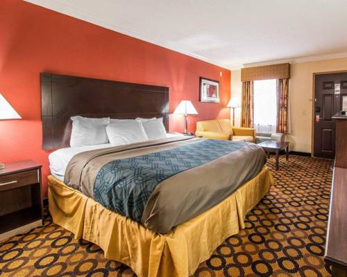Imagen de la habitación del Hotel Econo Lodge Richmond Hill. Foto 8