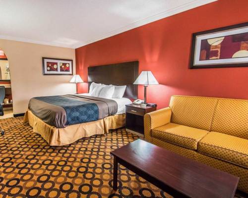 Imagen de la habitación del Hotel Econo Lodge Richmond Hill. Foto 11