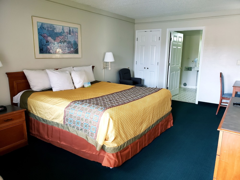 Imagen de la habitación del Hotel Econo Lodge Richmond-North Chesterfield. Foto 2