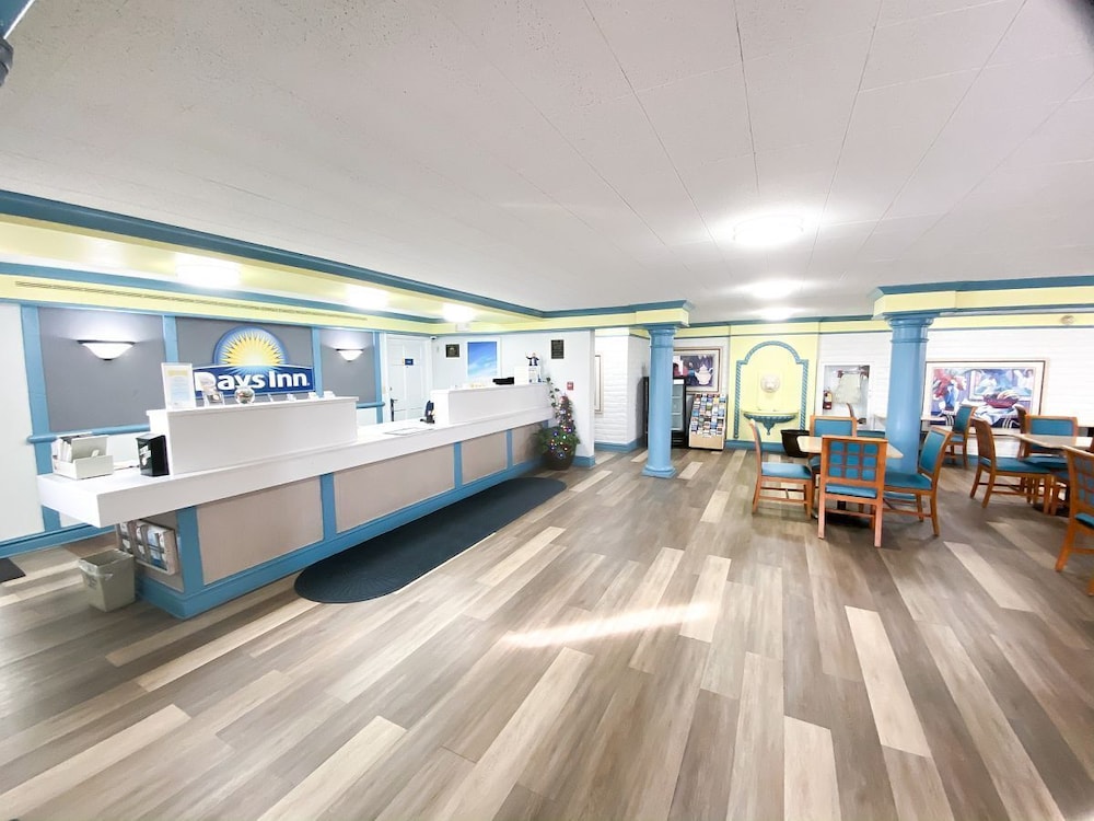 Imagen de los interiores del Hotel Econo Lodge Richmond-North Chesterfield. Foto 18