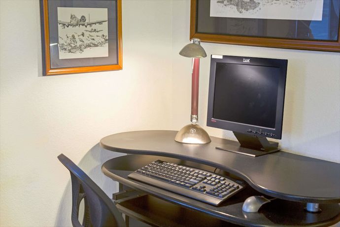 Imagen de los interiores del Hotel Econo Lodge, SPRING LAKE. Foto 12