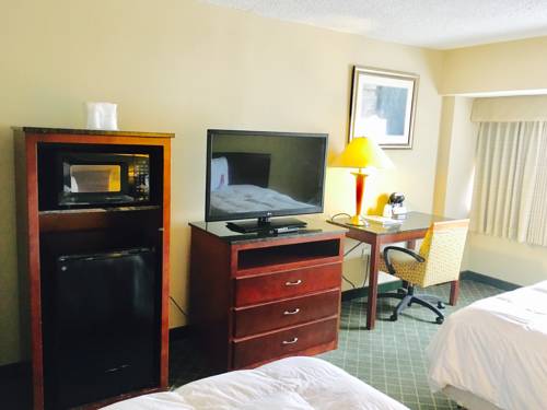 Imagen de la habitación del Hotel Econo Lodge Sandston. Foto 3