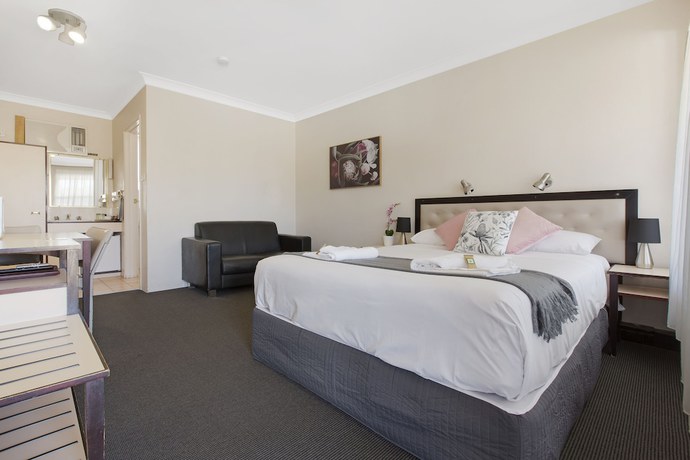 Imagen de la habitación del Hotel Econo Lodge Savannah Park Tamworth. Foto 11