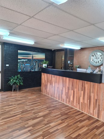 Imagen de los interiores del Hotel Econo Lodge Savannah Park Tamworth. Foto 20