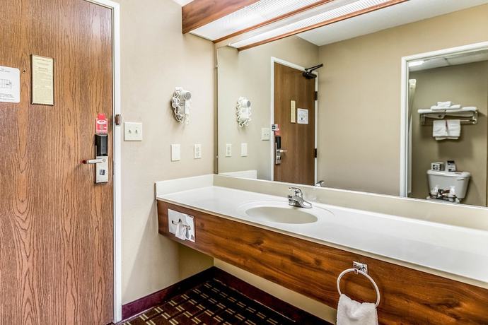 Imagen de la habitación del Hotel Econo Lodge Shelbyville. Foto 5