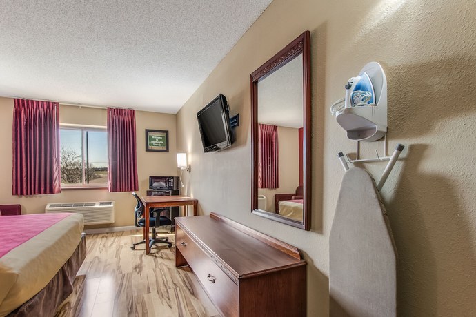 Imagen de la habitación del Hotel Econo Lodge Shelbyville. Foto 8